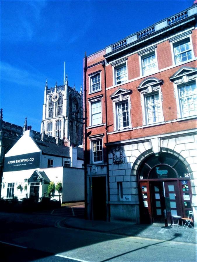 Хостел Hull Trinity Backpackers Кингстон-апон-Халл Экстерьер фото